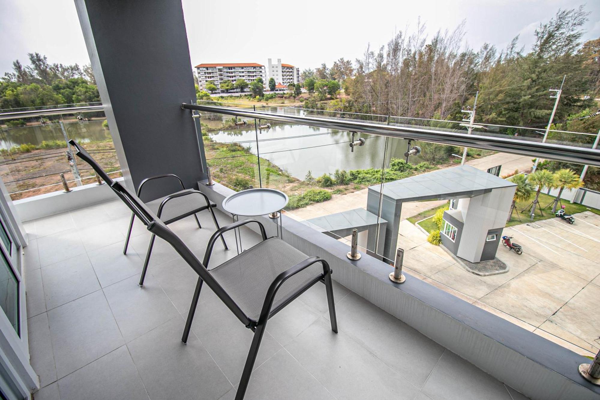 Ban Tha Fat Mantra Beach Condominium Suite 2 - Mae Phim מראה חיצוני תמונה