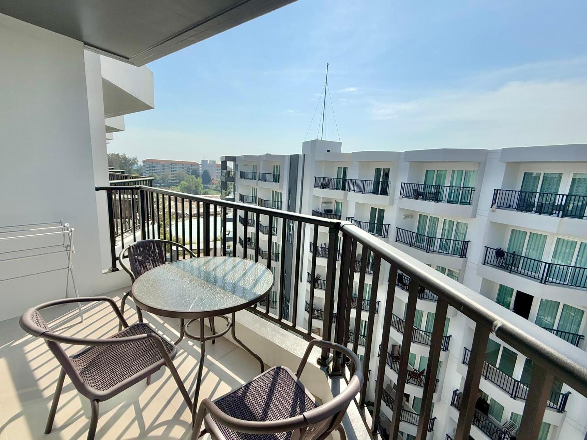 Ban Tha Fat Mantra Beach Condominium Suite 2 - Mae Phim מראה חיצוני תמונה