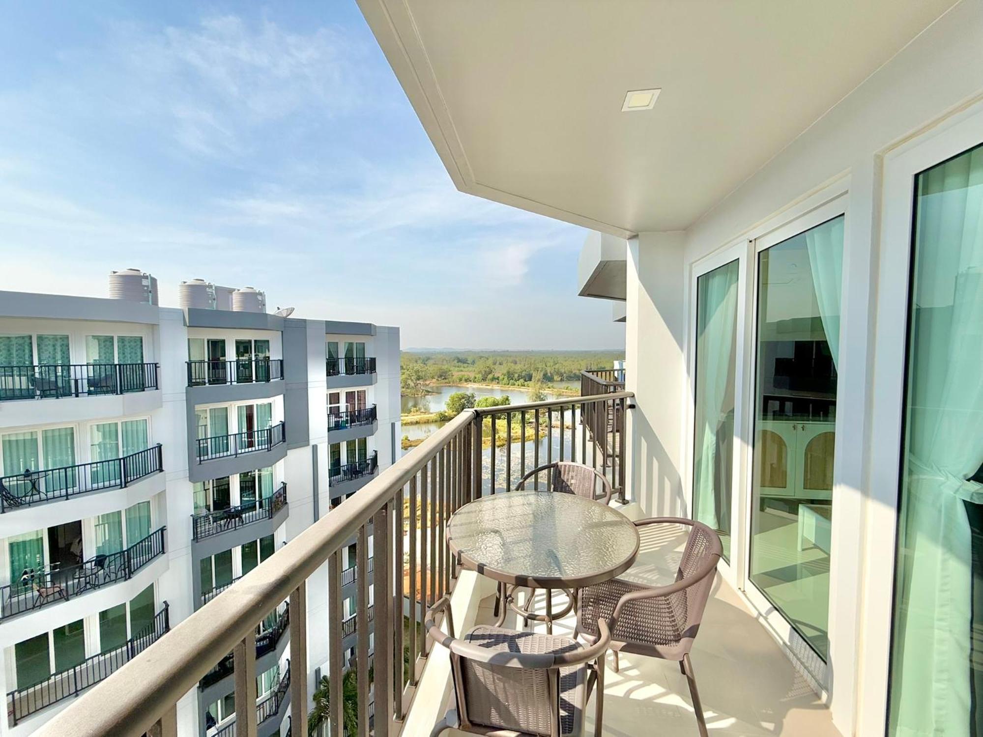 Ban Tha Fat Mantra Beach Condominium Suite 2 - Mae Phim מראה חיצוני תמונה