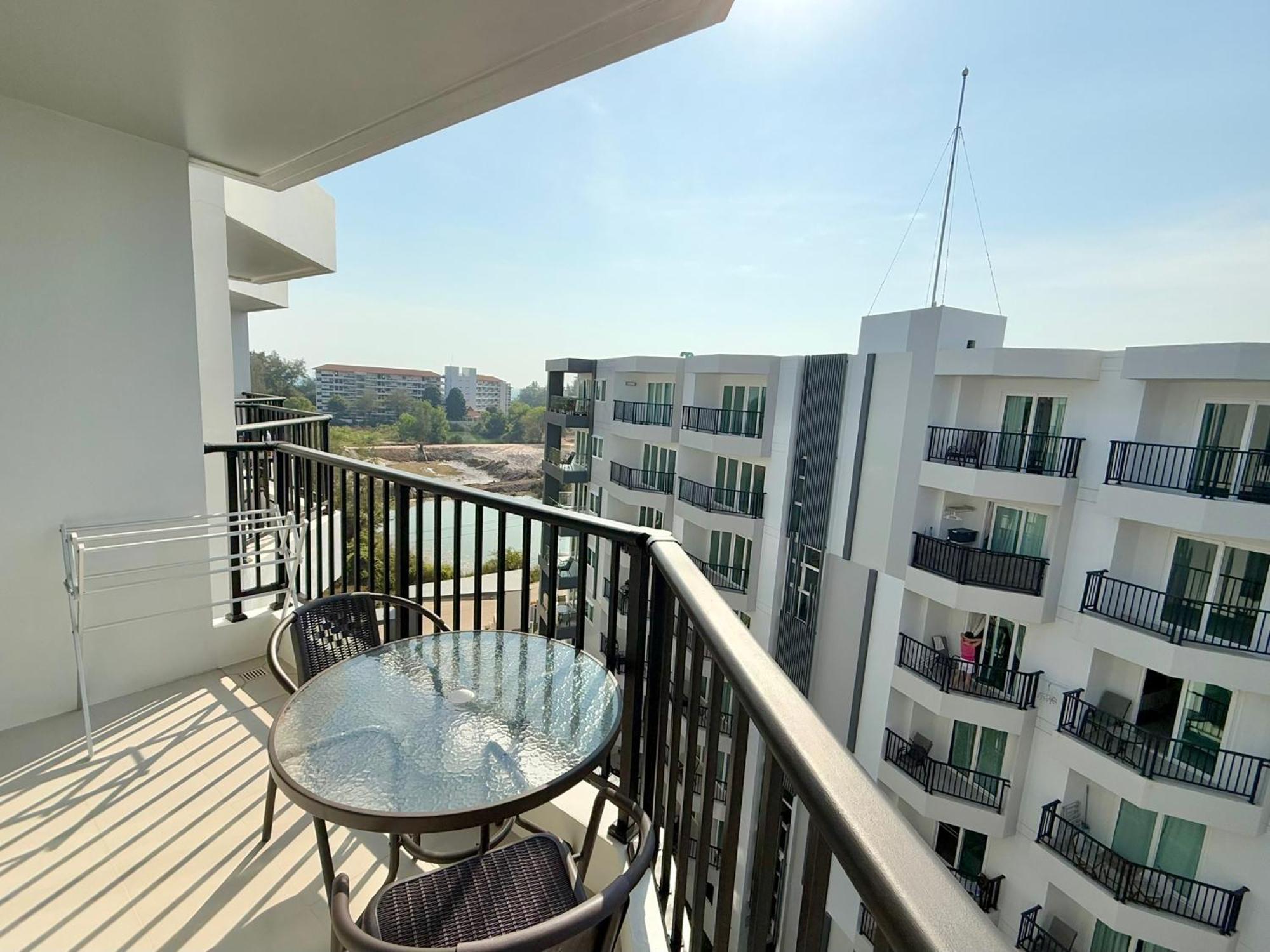 Ban Tha Fat Mantra Beach Condominium Suite 2 - Mae Phim מראה חיצוני תמונה